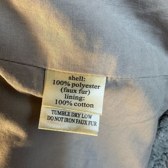 Faux Fur Sherpa Vest - Dylan Los Angeles - XS - Picture 11 of 12